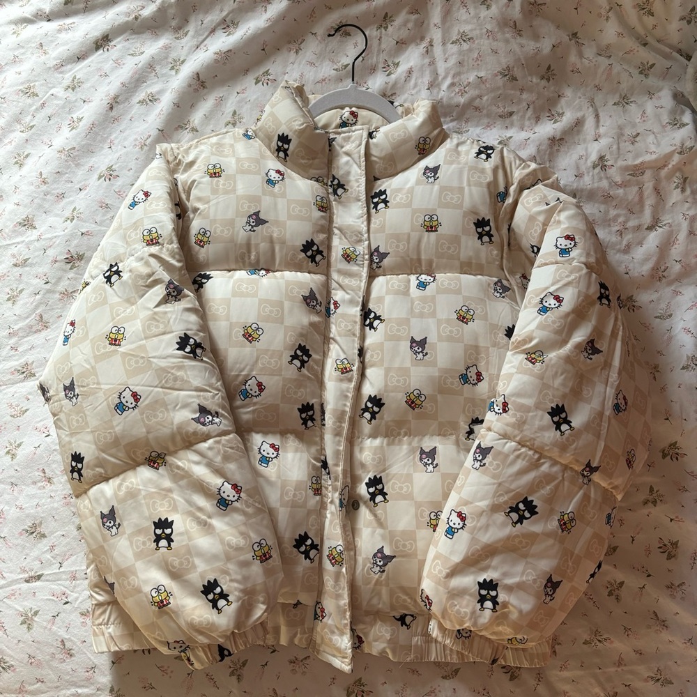 Hello Kitty Cute Puffer Jacket